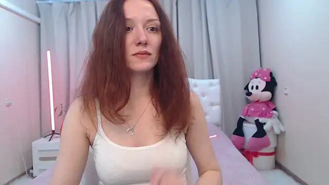 BarbaraStily online show from April 25, 2026, 6:49 am