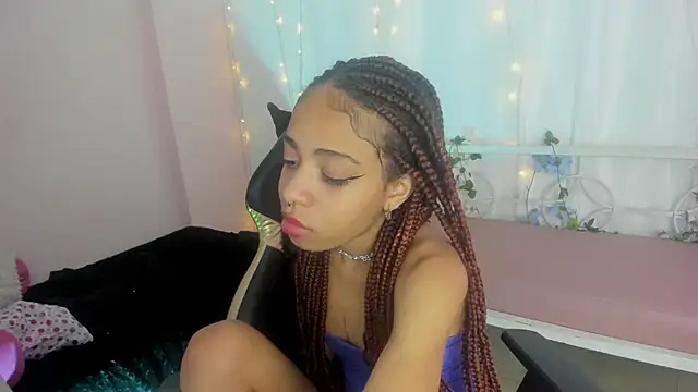 Abigail Wilson  online show from January 22, 2025, 12:38 am