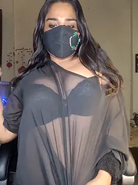 Black-Pearll online show from April 12, 2026, 4:50 am