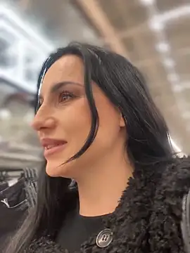 Roxana-Sexy online show from March 13, 2026, 5:25 am