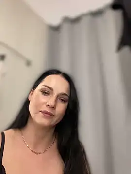 Roxana-Sexy online show from March 27, 2026, 5:13 am