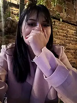 Snapshot of Nicky-7 chatting on January 13, 2025, 11:49 pm Nicky-7 online show from January 13, 2025, 11:49 pm