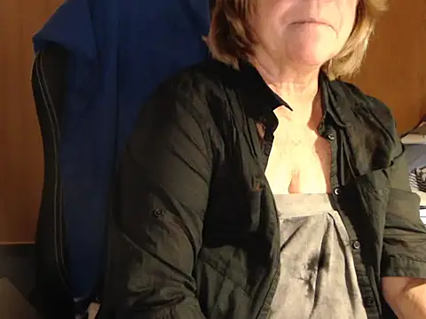  sunshine   online show from October 31, 2025, 5:47 pm