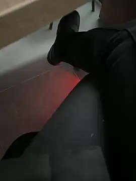 Snapshot of homidor chatting on January 6, 2025, 2:14 pm homidor online show from January 6, 2025, 2:14 pm