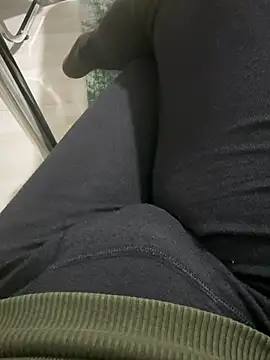 Snapshot of homidor chatting on February 4, 2025, 10:34 pm homidor online show from February 4, 2025, 10:34 pm