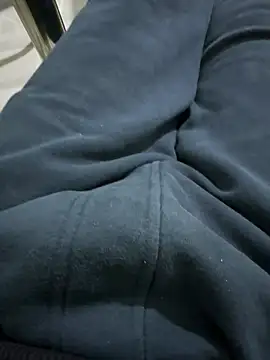 Snapshot of homidor chatting on February 21, 2025, 10:15 pm homidor online show from February 21, 2025, 10:15 pm