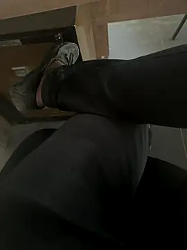 Snapshot of homidor chatting on September 19, 2025, 3:13 pm homidor online show from September 19, 2025, 3:13 pm