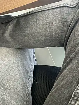 Snapshot of homidor chatting on September 26, 2025, 11:25 am homidor online show from September 26, 2025, 11:25 am