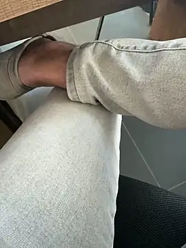 Snapshot of homidor chatting on October 2, 2025, 2:13 pm homidor online show from October 2, 2025, 2:13 pm