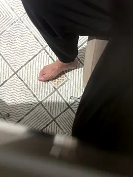 Snapshot of homidor chatting on October 26, 2025, 9:21 pm homidor online show from October 26, 2025, 9:21 pm