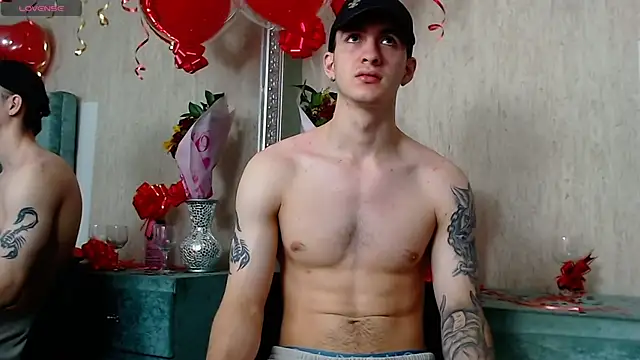 JacksonOlsenn online show from February 16, 2025, 7:38 pm