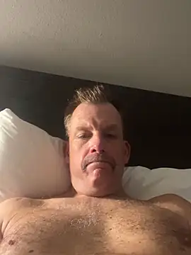 Firedad72FD online show from December 31, 2024, 3:42 pm