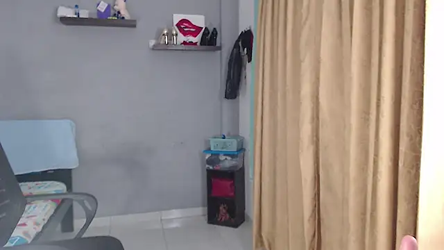 SusanLeroy online show from February 3, 2026, 8:52 am