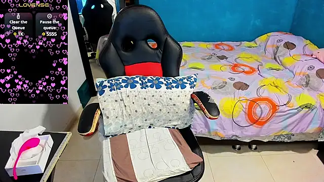 peanut tangerine online show from March 8, 2025, 12:22 am