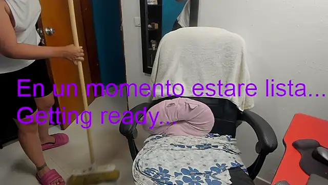 peanut tangerine online show from February 5, 2026, 11:09 pm