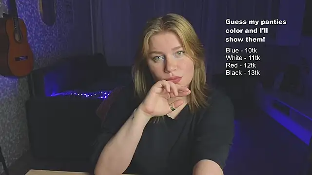 Snapshot of Kira_Citro chatting on September 13, 2025, 9:58 pm Kira Citro online show from September 13, 2025, 9:58 pm