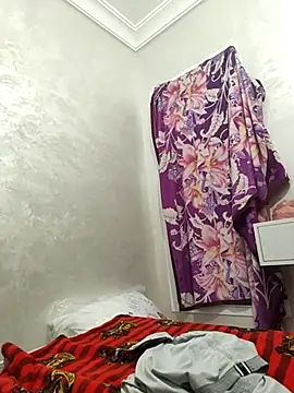 MorrocanMan39 online show from September 13, 2025, 8:52 pm