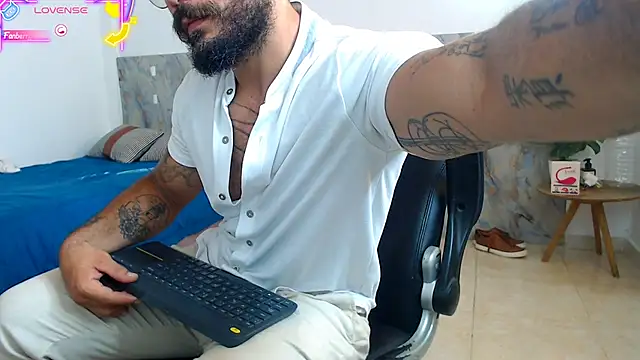 hanz col online show from November 6, 2025, 11:22 am