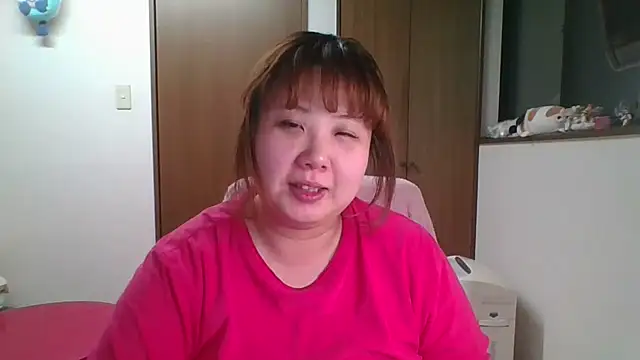 Snapshot of SAKU-RA-chan chatting on March 28, 2026, 2:49 pm SAKU-RA-chan online show from March 28, 2026, 2:49 pm