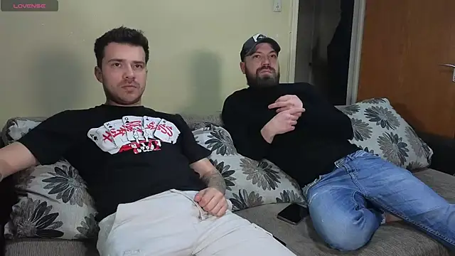 JohnnyStepBro online show from January 4, 2025, 5:05 pm