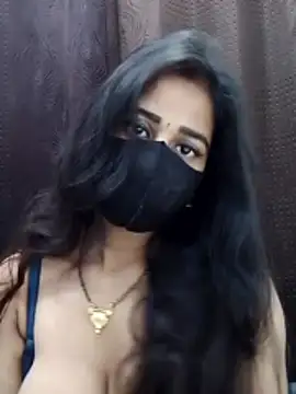 Lalisa sexy online show from March 8, 2026, 10:57 pm