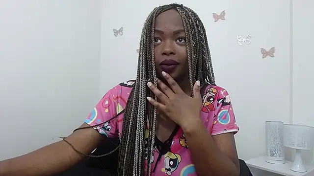  Zooee online show from December 17, 2024, 11:28 am