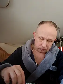 X46x online show from September 21, 2025, 4:25 am