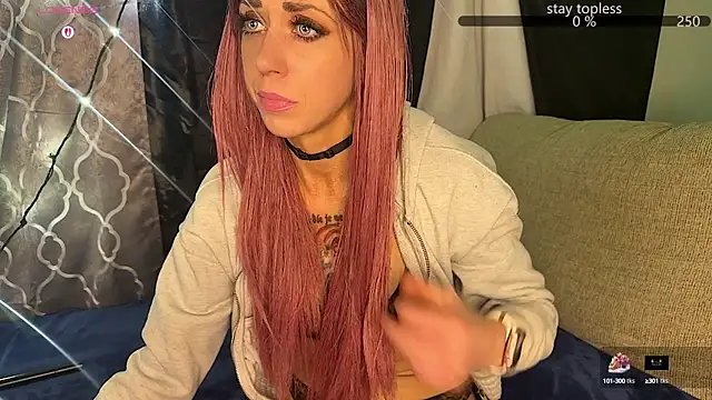 VeronicaRonnieTaylor online show from October 9, 2025, 10:02 am