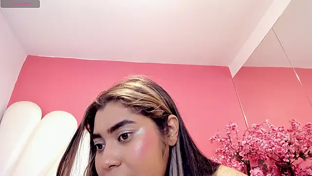 Snapshot of Genesis_Sanders chatting on January 10, 2025, 6:31 am Genesis Sanders online show from January 10, 2025, 6:31 am