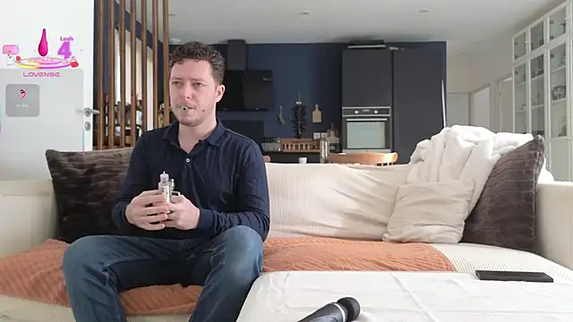 Luxymin34 online show from February 14, 2025, 9:24 am