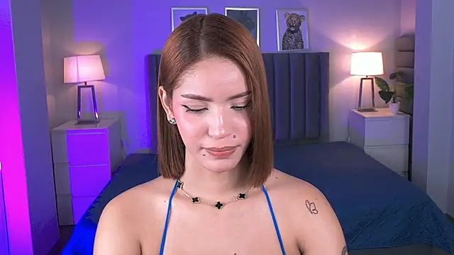 Madie  collins online show from May 19, 2026, 12:22 pm