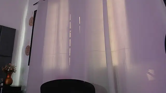 Snapshot of sophiaFoster4u chatting on January 26, 2025, 1:36 pm sophiaFoster4u online show from January 26, 2025, 1:36 pm
