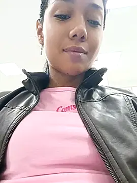 Snapshot of sophiaFoster4u chatting on March 13, 2025, 12:02 pm sophiaFoster4u online show from March 13, 2025, 12:02 pm