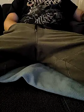 OdinWolf1990 online show from November 14, 2025, 3:55 pm