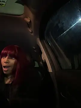 Snapshot of butterflybootyy chatting on February 9, 2025, 3:00 am butterflybootyy online show from February 9, 2025, 3:00 am