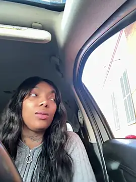 Snapshot of butterflybootyy chatting on March 1, 2025, 11:04 pm butterflybootyy online show from March 1, 2025, 11:04 pm