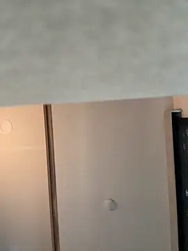 Snapshot of butterflybootyy chatting on September 12, 2025, 2:17 pm butterflybootyy online show from September 12, 2025, 2:17 pm