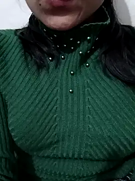 Snapshot of Riyu_05 chatting on December 20, 2024, 10:16 am Riyu 05 online show from December 20, 2024, 10:16 am