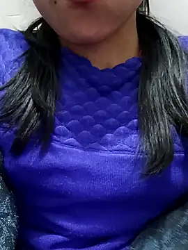 Snapshot of Riyu_05 chatting on January 4, 2025, 10:16 am Riyu 05 online show from January 4, 2025, 10:16 am