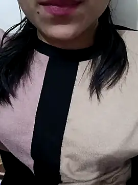 Snapshot of Riyu_05 chatting on January 23, 2025, 9:50 am Riyu 05 online show from January 23, 2025, 9:50 am