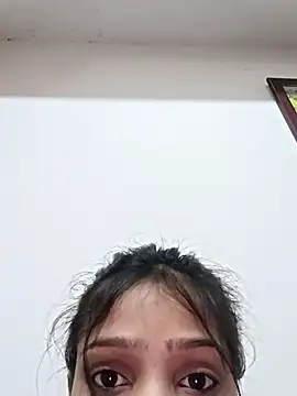 Snapshot of Riyu_05 chatting on February 25, 2025, 6:58 am Riyu 05 online show from February 25, 2025, 6:58 am