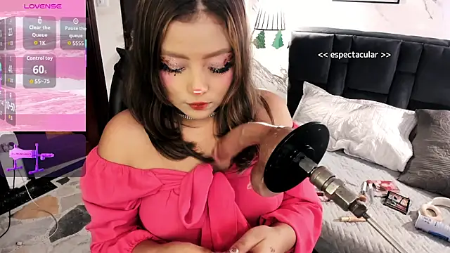 Teen sofia  online show from January 17, 2026, 4:06 am