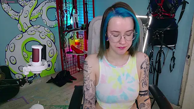 Snapshot of Cumpotik_Eve chatting on March 2, 2026, 6:03 am Cumpotik Eve online show from March 2, 2026, 6:03 am