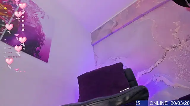 Snapshot of Dani_Sweet_Ts chatting on March 21, 2025, 8:17 am Dani Sweet Ts online show from March 21, 2025, 8:17 am