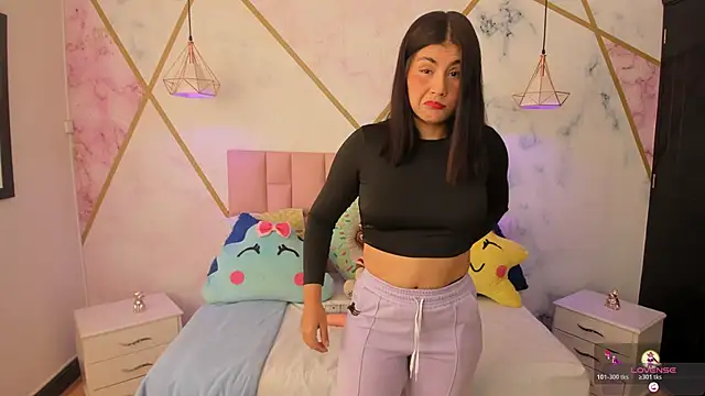 lizortiz online show from October 28, 2025, 3:25 pm