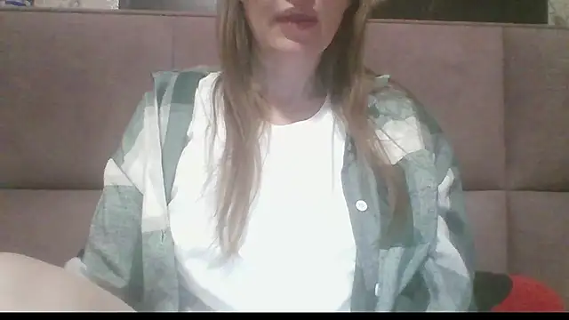 Sladkiegubki online show from November 15, 2025, 9:54 pm