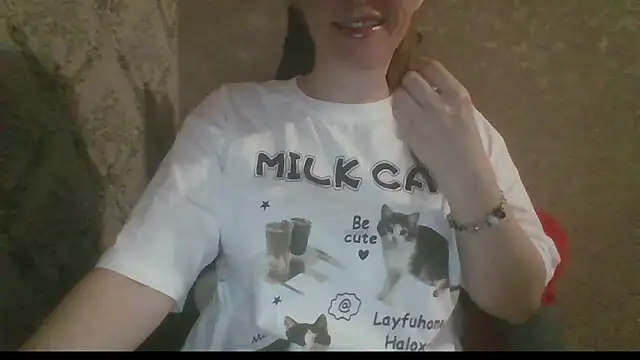 Sladkiegubki online show from November 30, 2025, 12:58 am