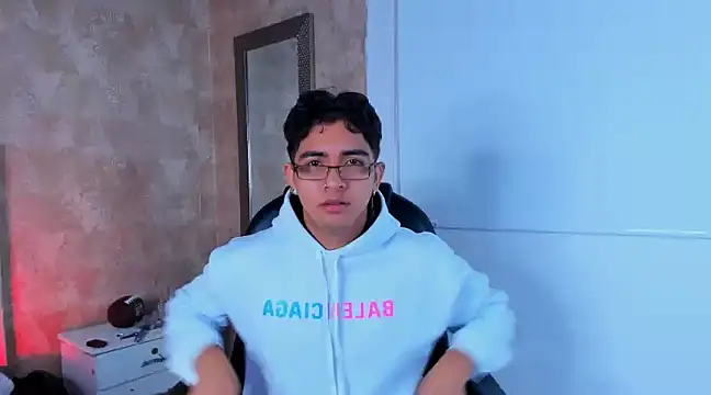 Snapshot of Muichiro_tokito1 chatting on December 31, 2024, 1:52 pm Muichiro tokito1 online show from December 31, 2024, 1:52 pm