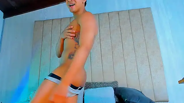 Snapshot of Muichiro_tokito1 chatting on January 28, 2025, 7:32 am Muichiro tokito1 online show from January 28, 2025, 7:32 am