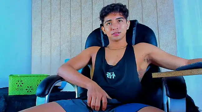 Snapshot of Muichiro_tokito1 chatting on March 12, 2025, 3:35 am Muichiro tokito1 online show from March 12, 2025, 3:35 am